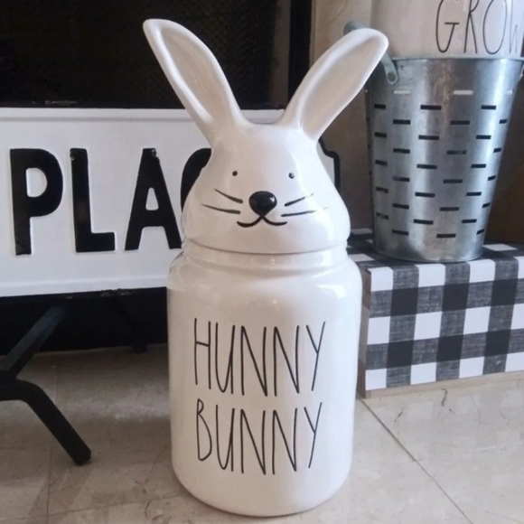 RAE DUNN HUNNY BUNNY CANISTER - Picture 1 of 3